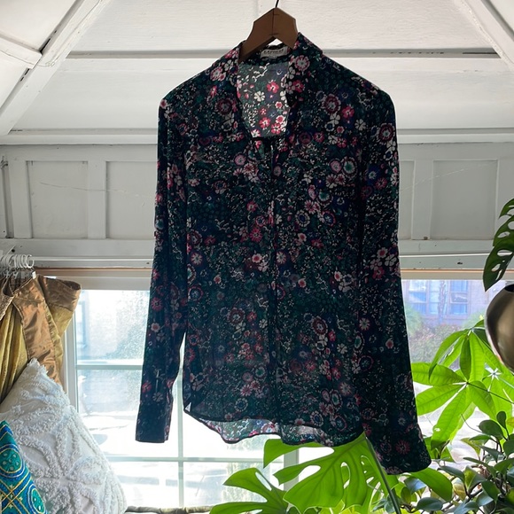 Express Tops - Express Portofino Slim Fit Long Sleeve Black Floral